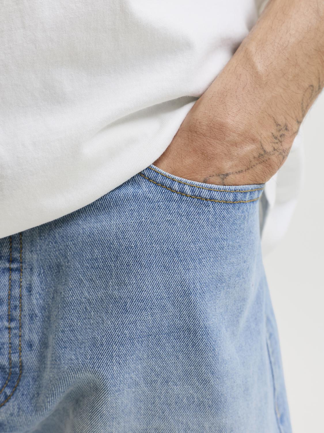 model_shot-detail